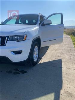 جیپ گراند شیرۆکی